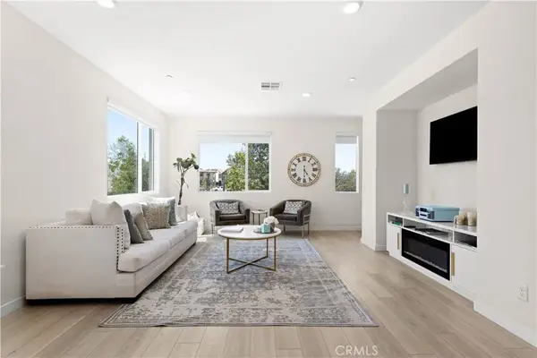 27553 Sanctuary Court, Valencia, CA 91355