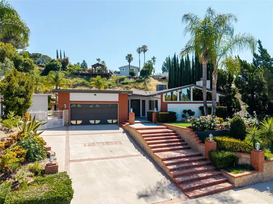 12700 Jolette Avenue, Granada Hills, CA 91344 - #2