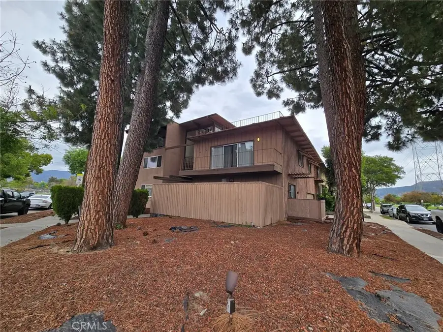 3650 W Clark, Burbank, CA 91505 - #3