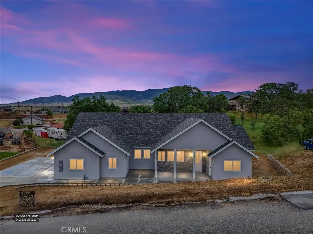21116 Stage Dr, Tehachapi, CA 93561 - #1