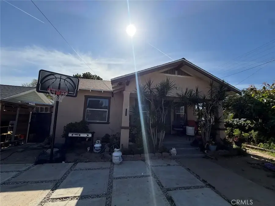 244 N 10th, Santa Paula, CA 93060 - #2