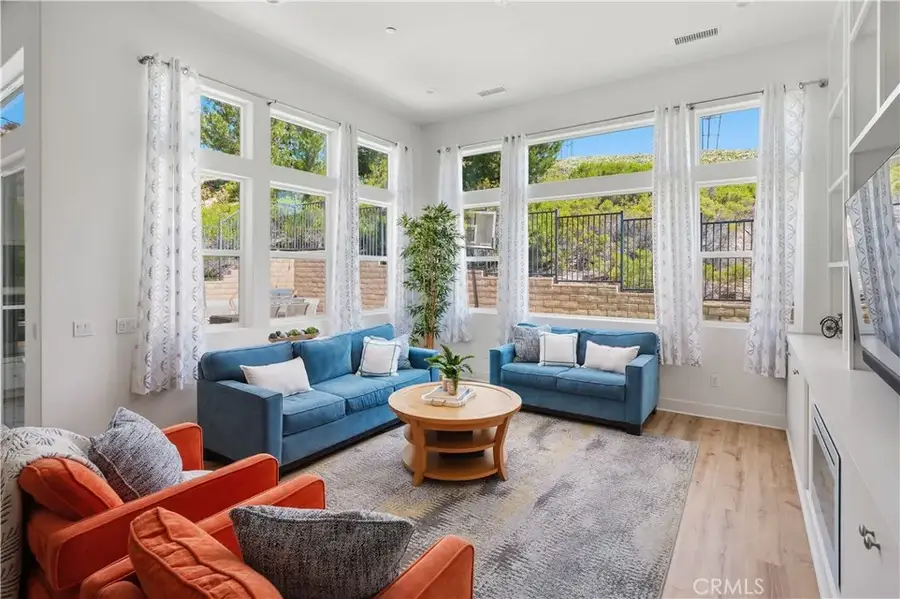 19045 Martino Court, Saugus, CA 91350 - #3