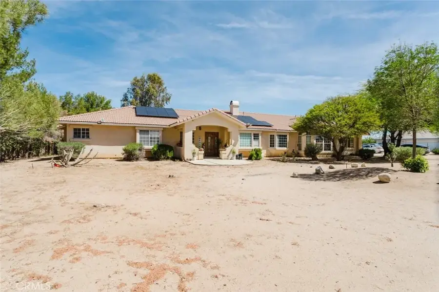 2257 W Avenue O4, Palmdale, CA 93551 - #3