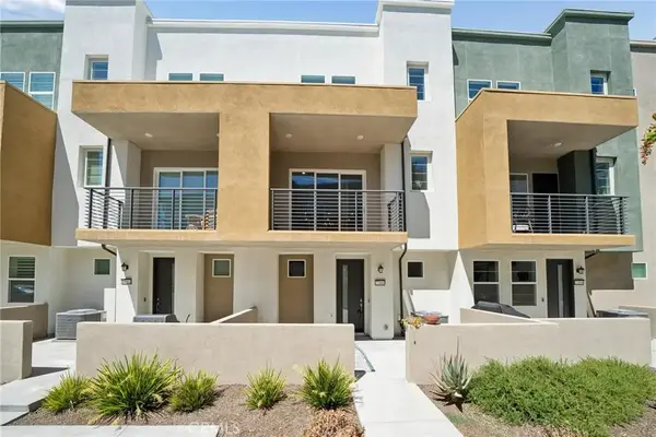 27060 Deer Way, Valencia, CA 91381