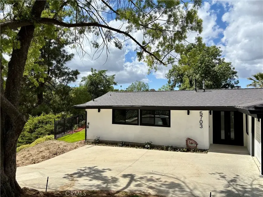 5703 Mcdonie, Woodland Hills, CA 91367 - #2
