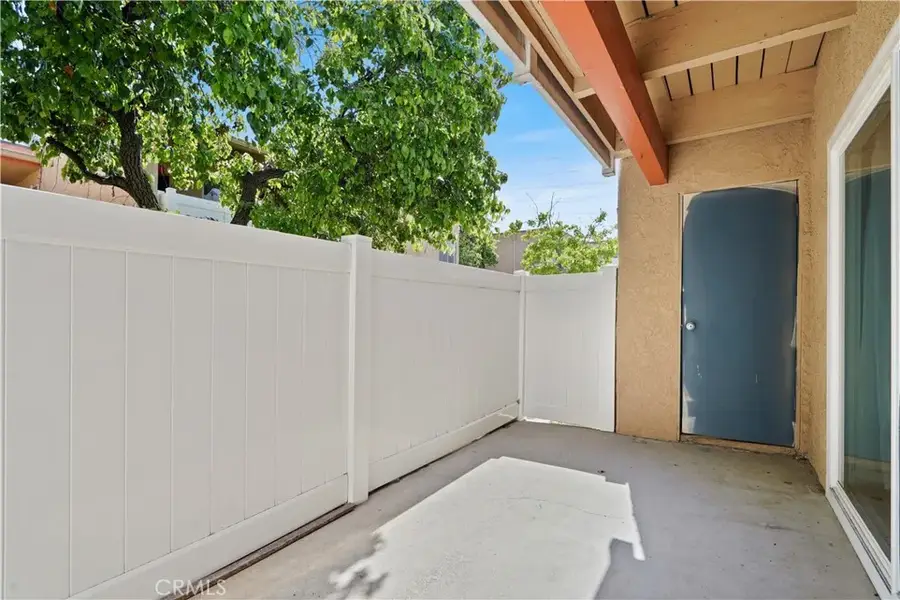 10331 Lindley, Porter Ranch, CA 91326 - #3