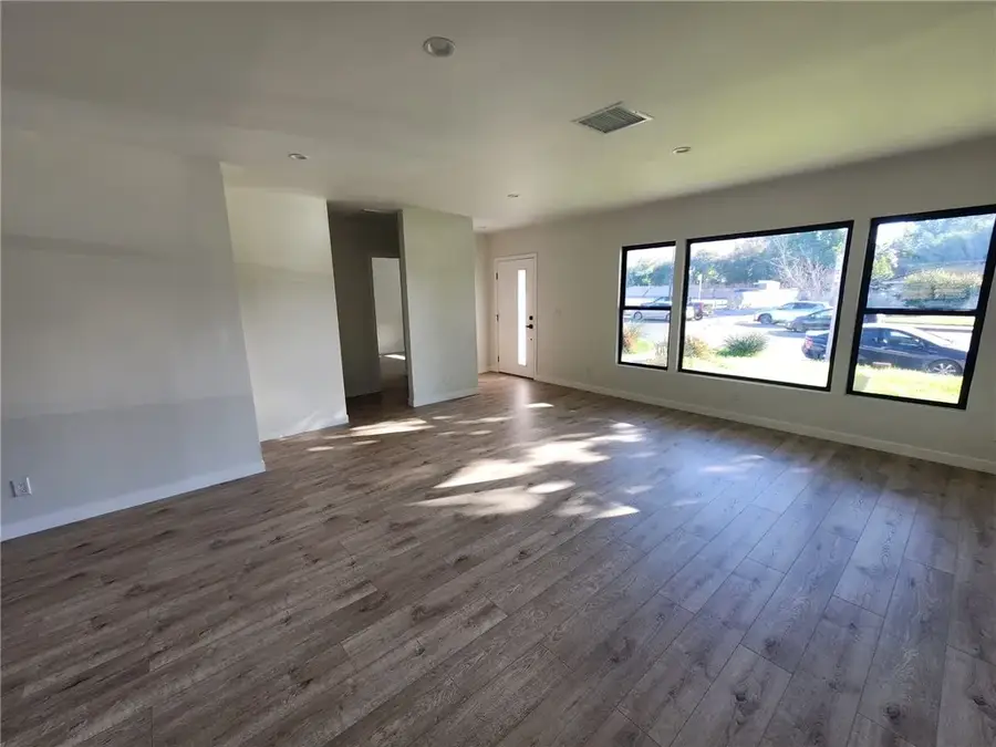 9033 Lindley Avenue, Northridge, CA 91325 - #2
