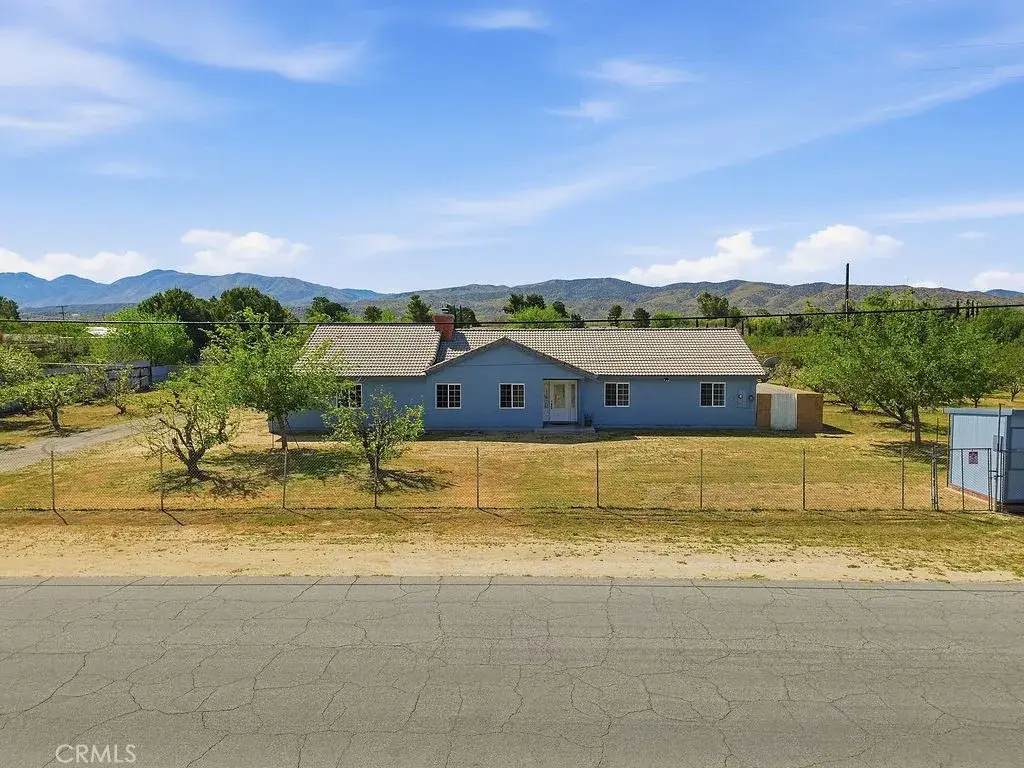 7624 E Avenue U, Littlerock, CA 93543 - #1