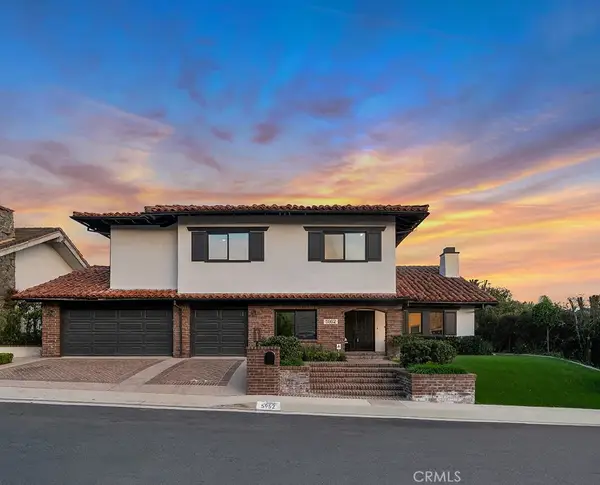 5952 Woodland View Drive, Woodland Hills, CA 91367