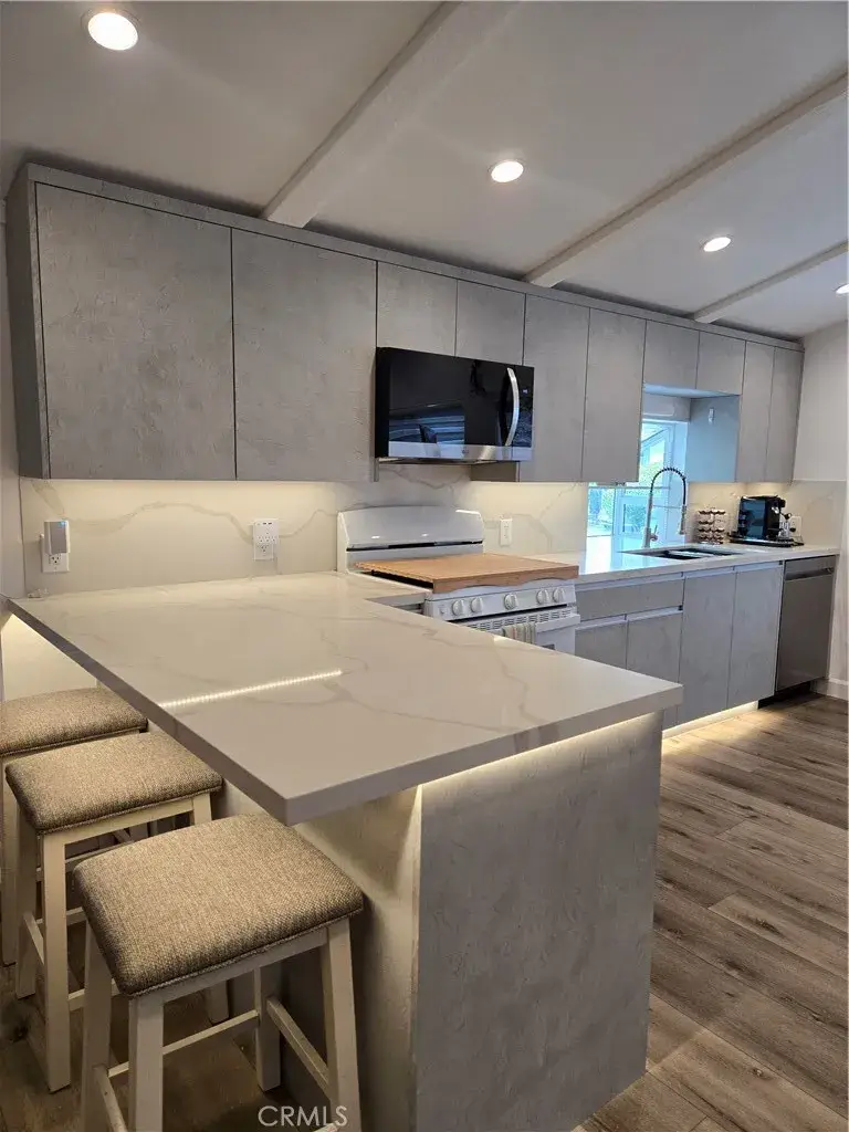 23777 Mulholland Hwy Spc 28, Calabasas, CA 91302 - #1