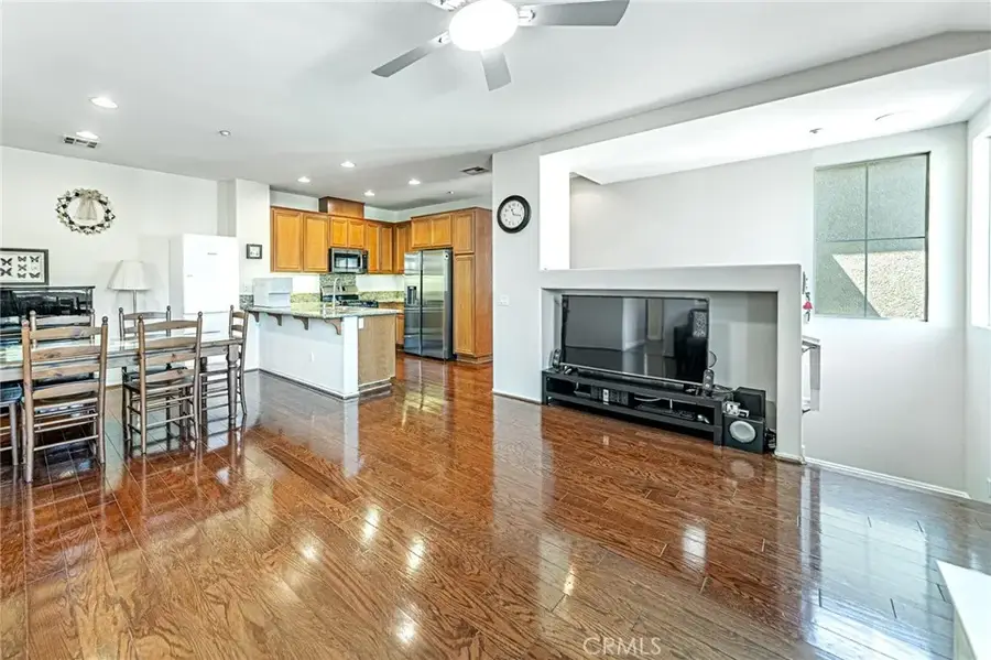 25142 Glasgow Drive, Stevenson Ranch, CA 91381 - #2