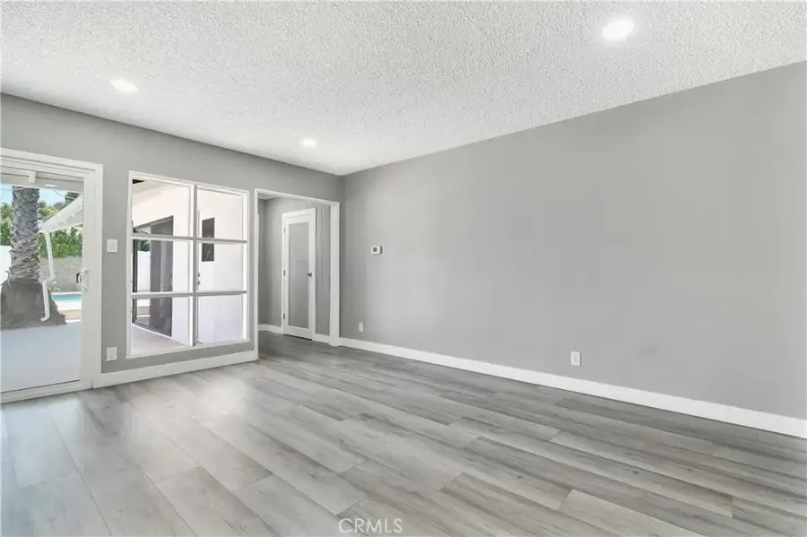 18234 Sugarman Street, Tarzana, CA 91356 - #3