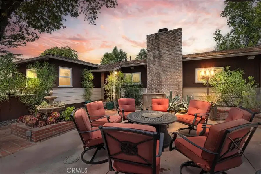 13405 Tiara Street, Valley Glen, CA 91401 - #2