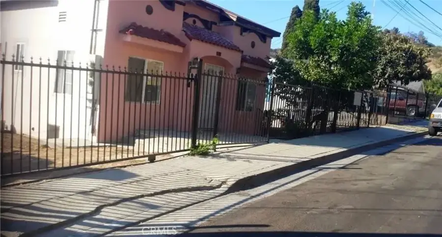 523521 Clifton St, Los Angeles, CA 90031 - #2