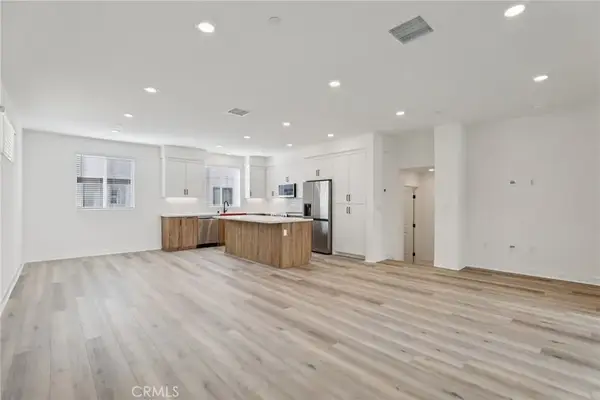 1693 Coral Sea Lane, San Pedro, CA 90731