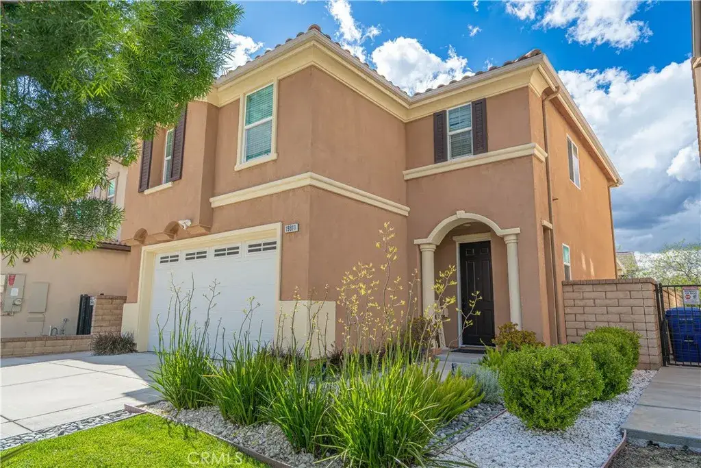 19811 Melissa, Saugus, CA 91350 - #1