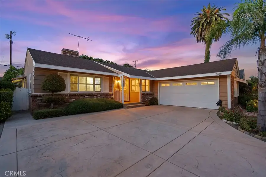 15927 Tupper Street, North Hills, CA 91343 - #2