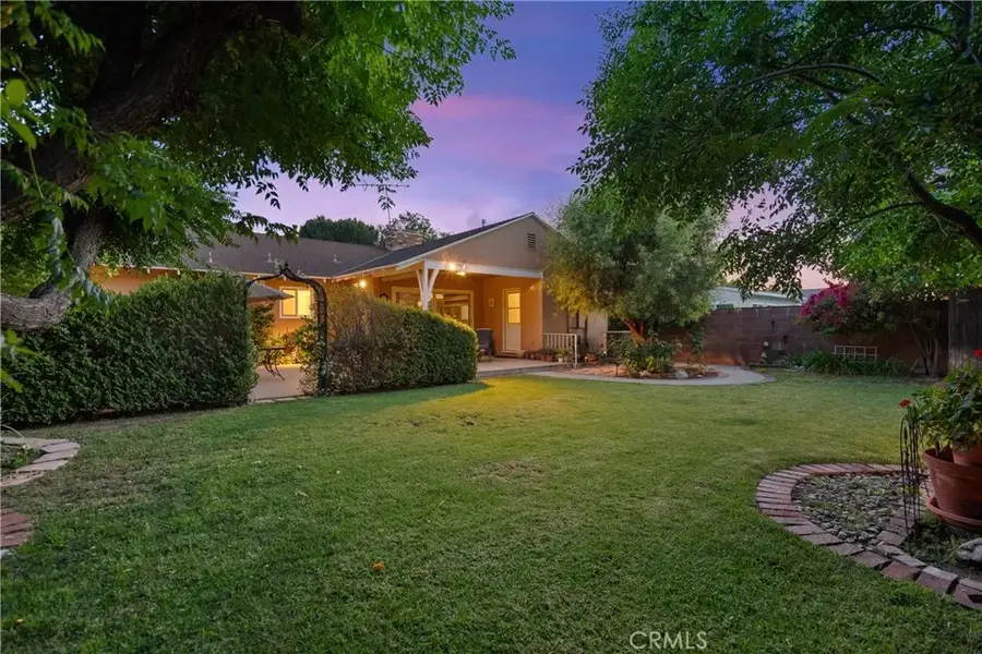 15927 Tupper Street, North Hills, CA 91343 - #3