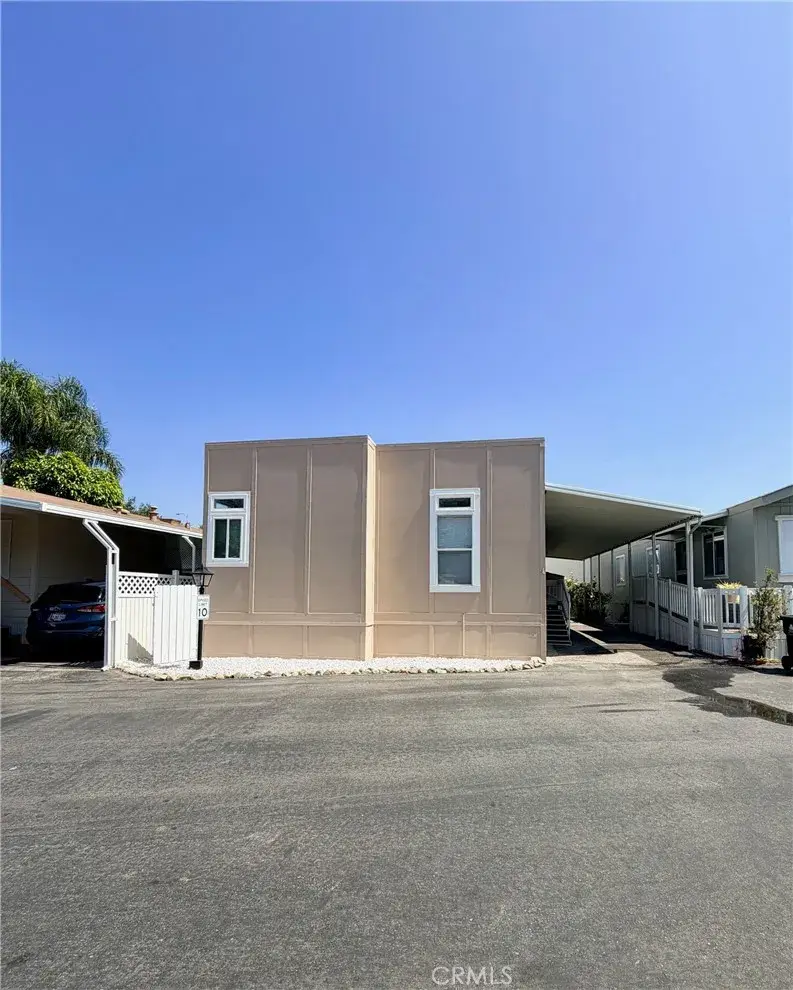 4 Katy, San Fernando, CA 91345 - #1