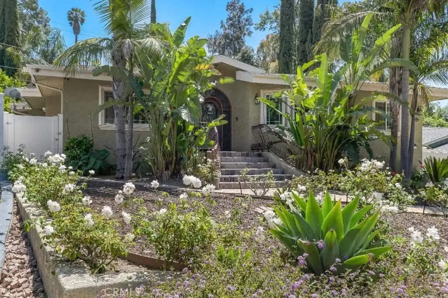 21720 Dumetz Road, Woodland Hills, CA 91364 - #3