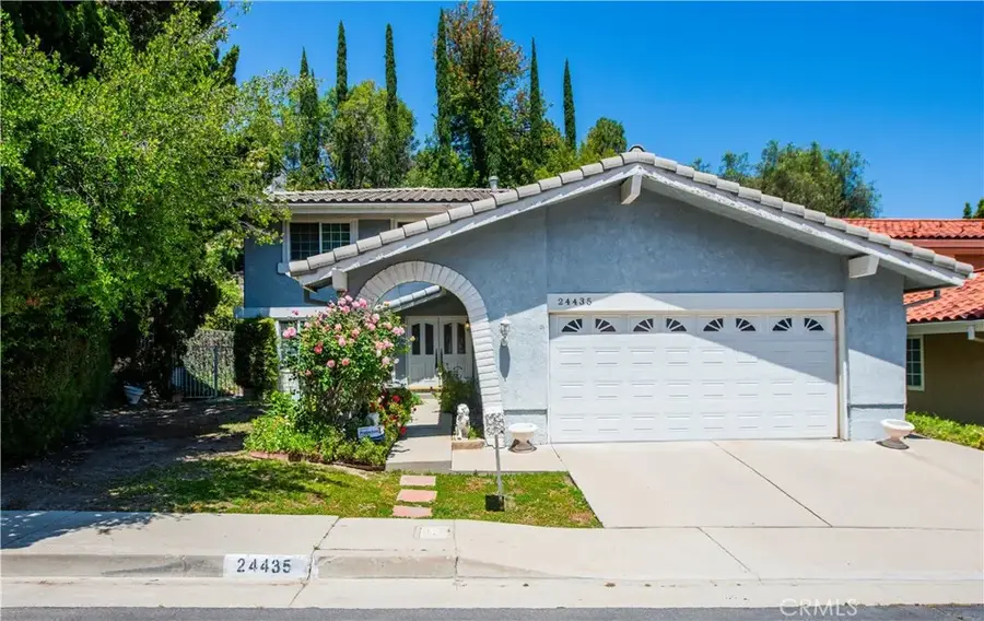 24435 Gilmore, West Hills, CA 91307 - #2