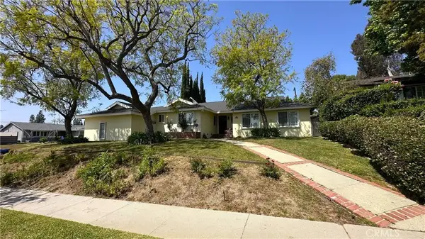 9931 Amestoy Avenue, Northridge, CA 91325