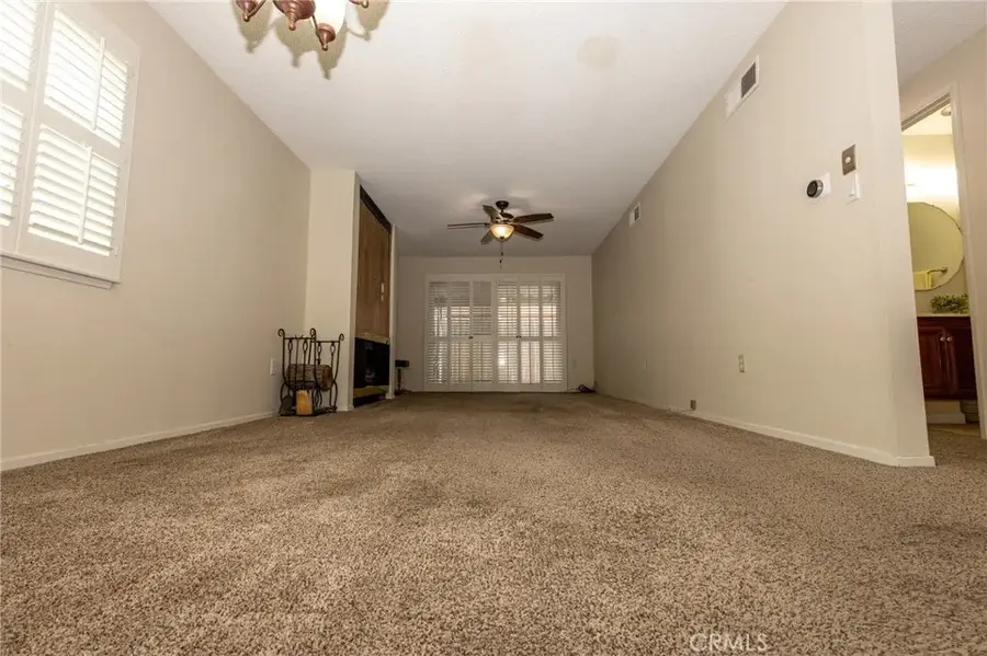 26801 Circle Of The Oaks, Newhall, CA 91321 - #3