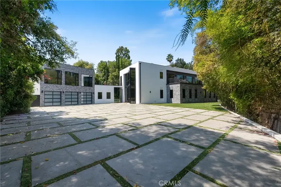 4653 Vanalden Avenue, Tarzana, CA 91356 - #3