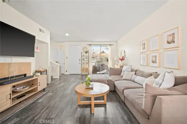 13901 Olive View Lane #42, Sylmar, CA 91342