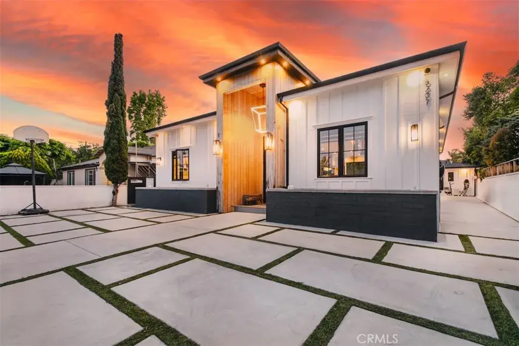 6207 Babcock, North Hollywood, CA 91606 - #1