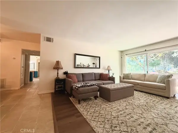 24525 Trevino #U1, Valencia, CA 91355