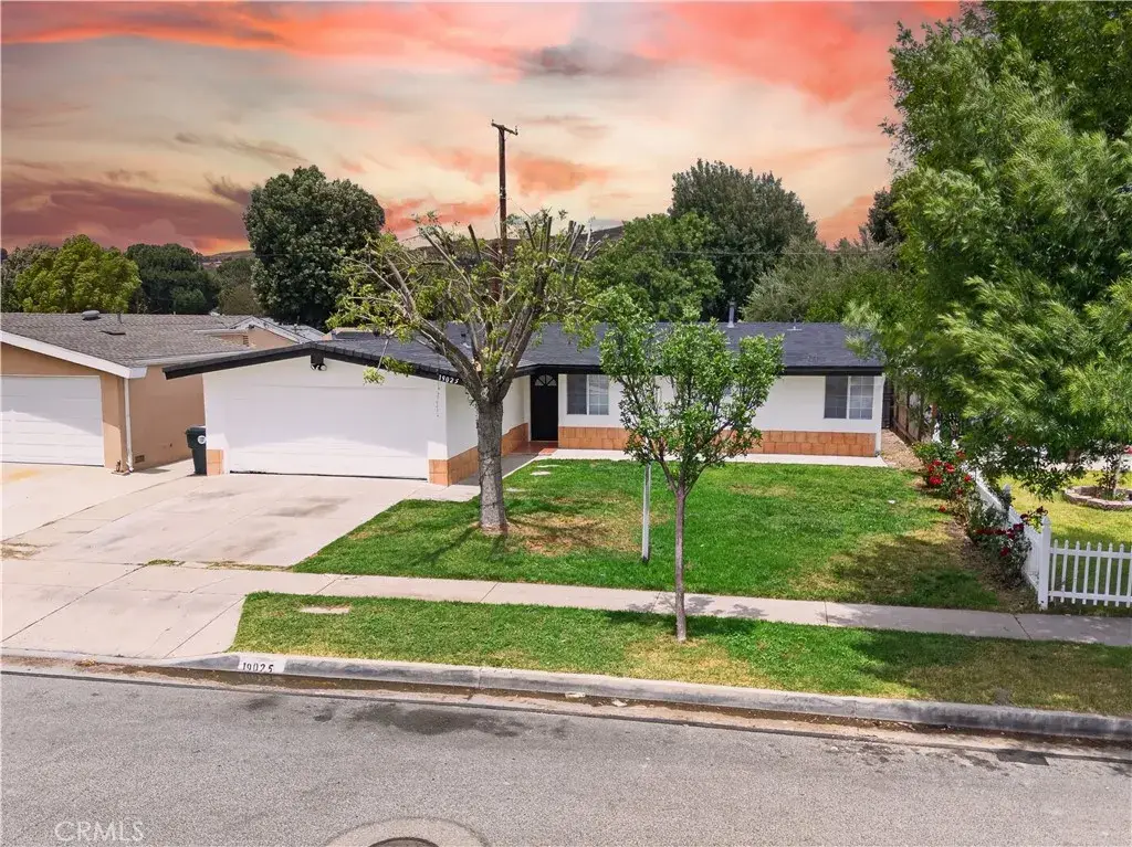 19025 Nearbrook, Canyon Country, CA 91351 - #1