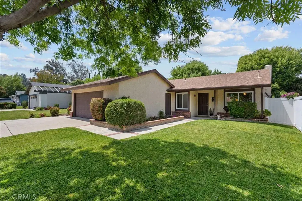 24419 Denise, Newhall, CA 91321 - #1