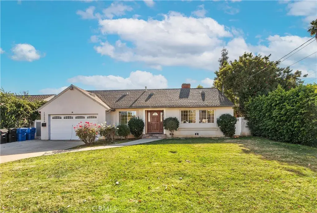 13608 Bassett, Valley Glen, CA 91405 - #1