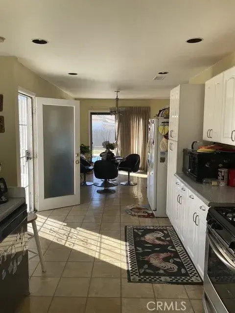 4165 2nd, Los Angeles, CA 90008 - #3