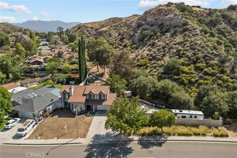 29445 Poppy Meadow, Canyon Country, CA 91387 - #2