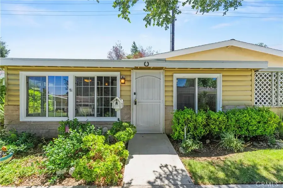 19120 Avenue Of The Oaks #A, Newhall, CA 91321 - #2