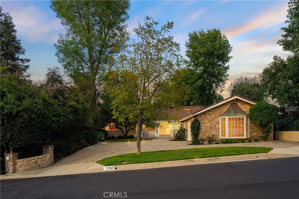 5062 Calvin Avenue, Tarzana, CA 91356 - #1