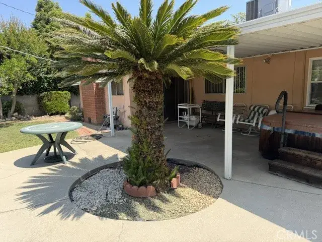 6927 Costello, Van Nuys, CA 91405 - #1