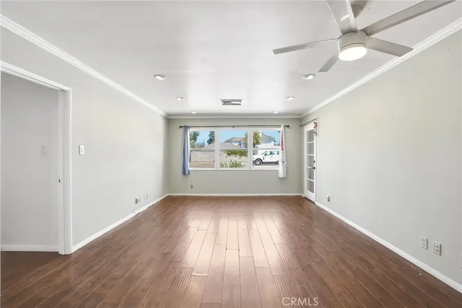 1386 El Monte, Simi Valley, CA 93065 - #2