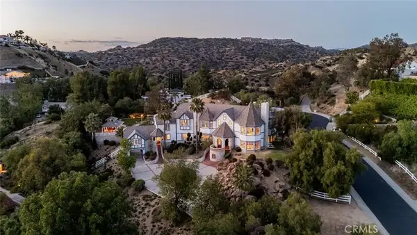 1 Mustang Lane, Bell Canyon, CA 91307