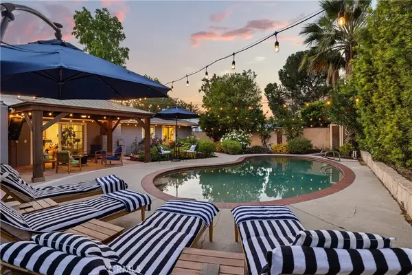 8420 Cozycroft, Winnetka, CA 91306
