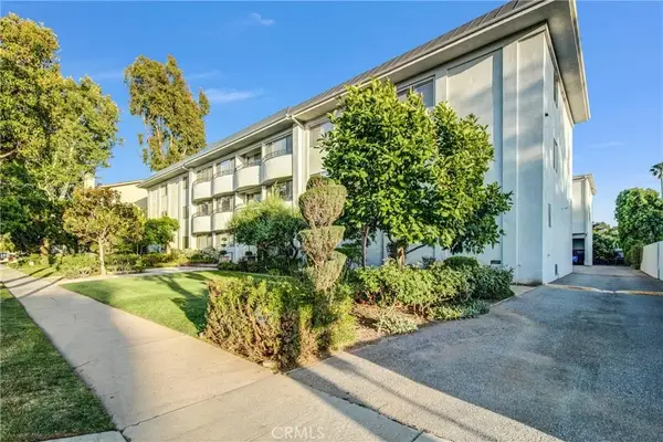 972 E California #304, Pasadena, CA 91106