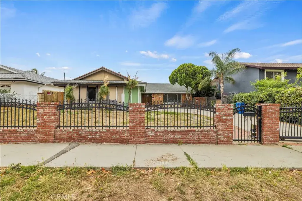 13050 Alexander Street, Sylmar, CA 91342 - #1