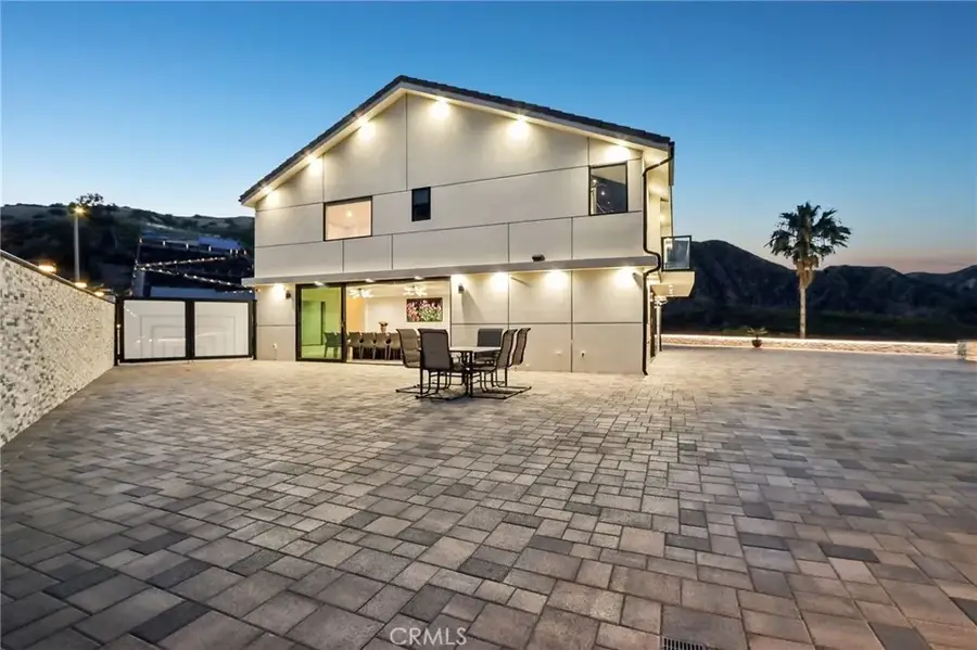 13042 Jolette Avenue, Granada Hills, CA 91344 - #3