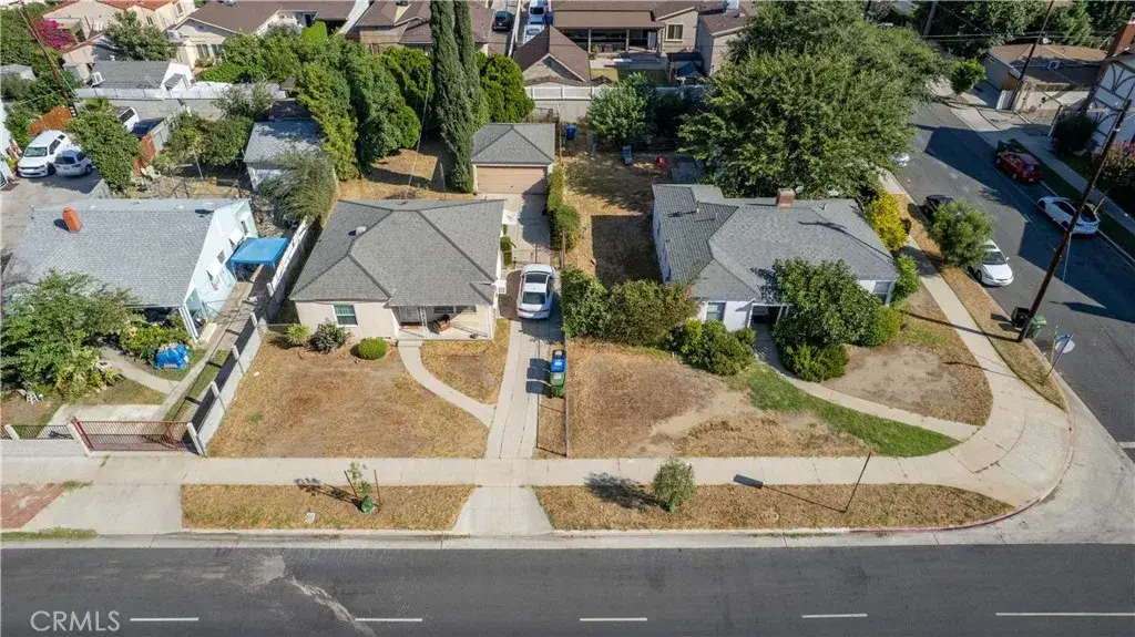 14005 Victory, Van Nuys, CA 91401 - #1