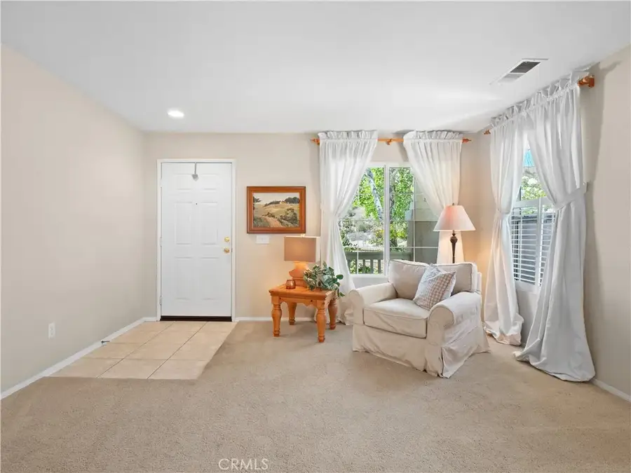 29890 Berkshire, Castaic, CA 91384 - #3