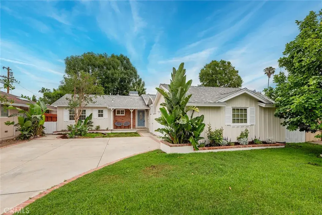 7038 Delco, Winnetka, CA 91306 - #1