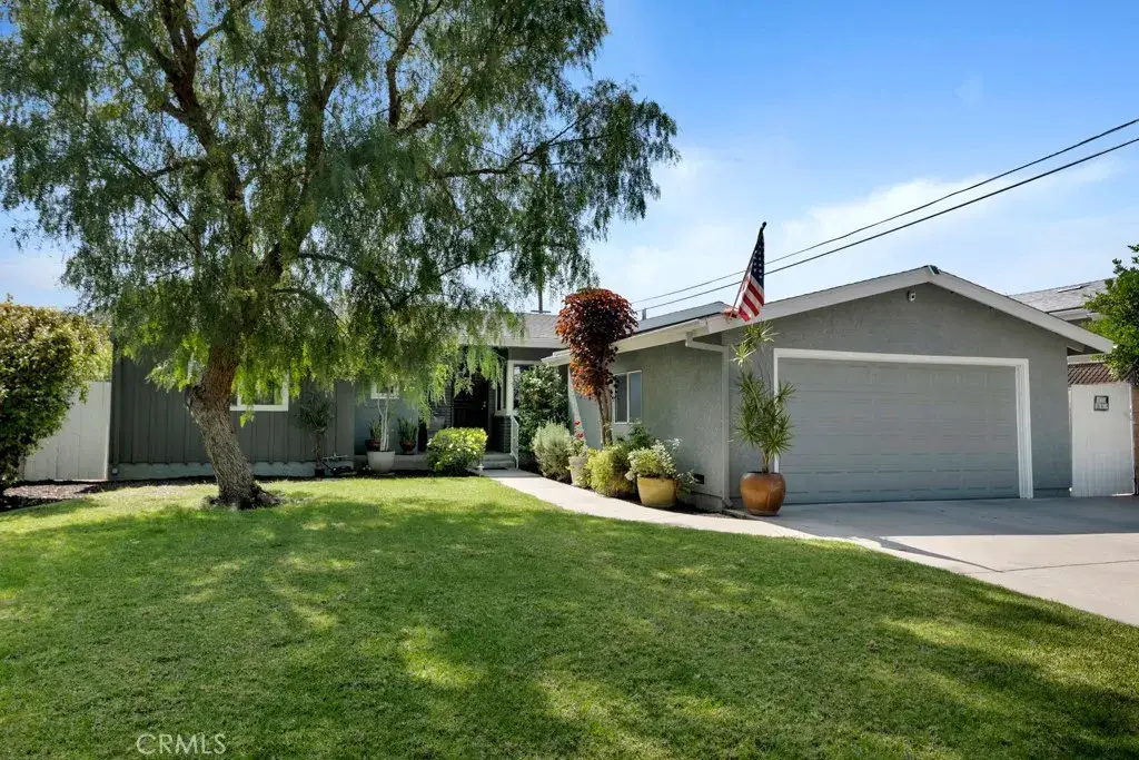 8367 Garden Grove, Northridge, CA 91325 - #1