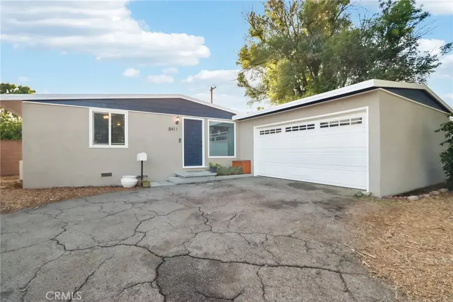 8411 Mammoth Avenue, Panorama City, CA 91402 - #2
